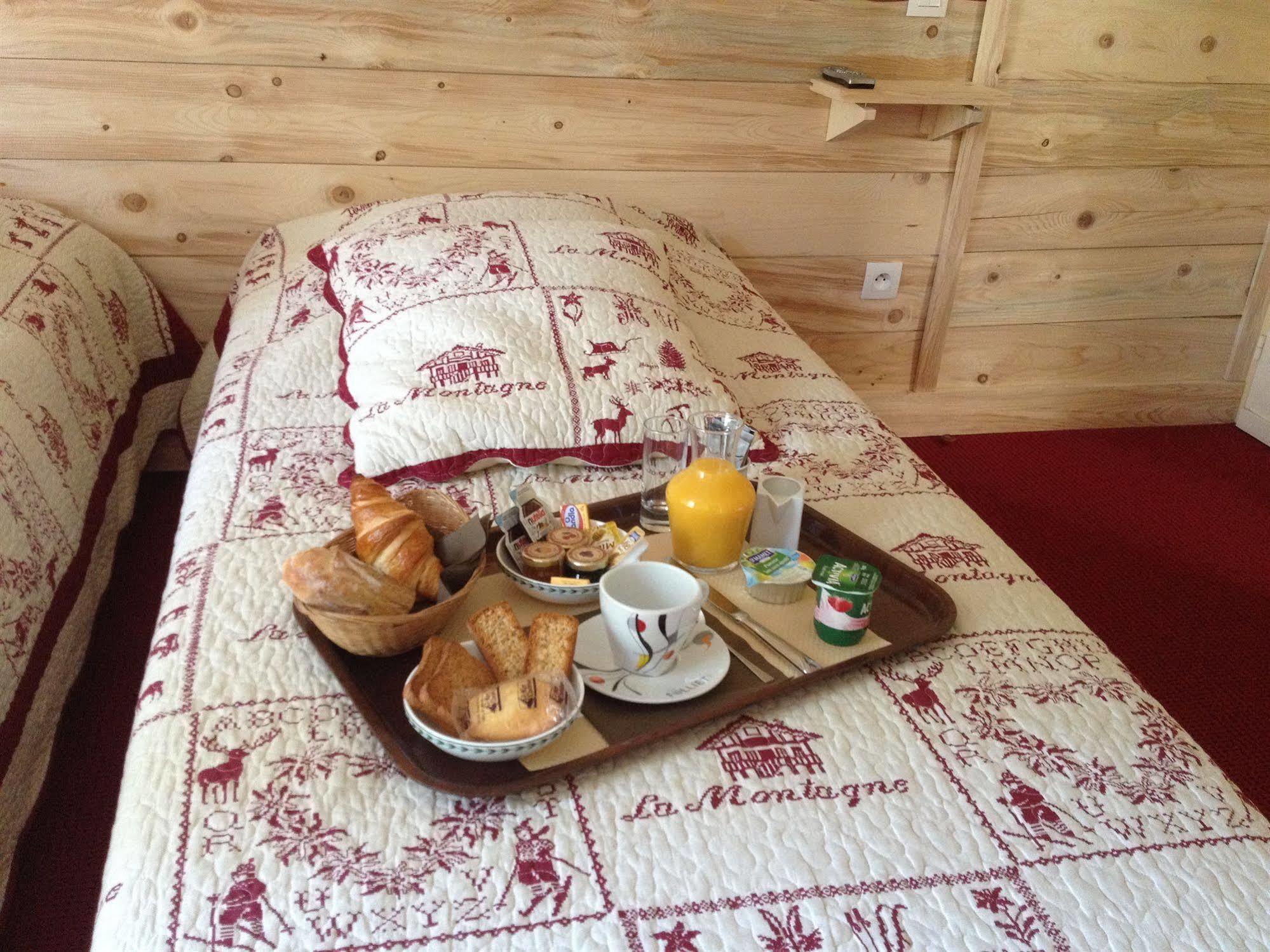 Hotel Le Dauphin Виллар-де-Ланс Экстерьер фото