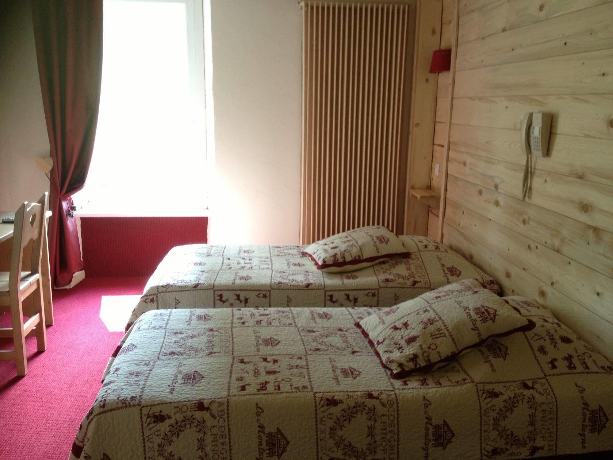 Hotel Le Dauphin Виллар-де-Ланс Экстерьер фото