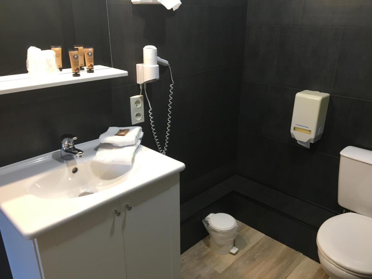 Hotel Le Dauphin Виллар-де-Ланс Экстерьер фото